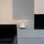Bild in die Galerieansicht laden, Fragment Tischlampe