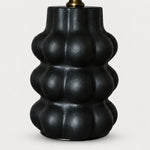 Załaduj obraz do przeglądarki galerii, Sculpted matte black ceramic lamp base detail