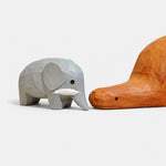 Załaduj obraz do przeglądarki galerii, elephant-with-boa-detail