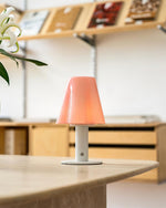 Charger l'image dans la visionneuse de la galerie, Lampe de table Mossy