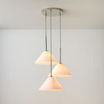 Afbeelding laden in galerijweergave, Conica 3-licht kegel kroonluchter - sculpturale glazen hanglamp moderne stijl