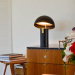 Bild in die Galerieansicht laden, Avo Tischlampe