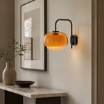 Cargar imagen en el visor de la Galería, Lámpara de Pared Clinco de Vidrio Coloreado – Luz de Acento Retro para Interiores