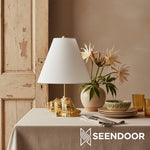 Carica immagine nel visualizzatore della Galleria, Pawdia Figurina Animale – Lampada da Tavolo in Poliresina per Camera da Letto e Soggiorno