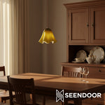 Cargar imagen en el visor de la galería, Lámpara colgante con pantalla floral Bellina Iluminación decorativa para el hogar