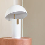 Bild in die Galerieansicht laden, Avo Tischlampe