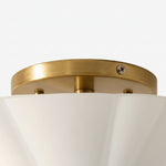 Bild in die Galerieansicht laden, Mivie Schlanke Aufbaulampe – Vintage geripptes Glas und Champagnerbronze für moderne Wohnzimmer