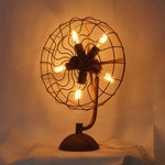 Bild in die Galerieansicht laden, Tischlampe im alten Stil mit Ventilator