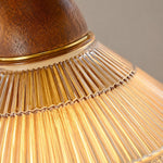 Cargar imagen en el visor de la Galería, Wood tone collar and upper shade join detail