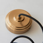 Afbeelding laden in galerijweergave, Plaitar Moderne Messing Hanglamp - Minimalistische Plafondlamp met Gevlochten Snoer voor Gangen