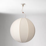 Afbeelding laden in galerijweergave, Alvian hanglamp - linnen kap met verstelbare hoogte voor gezellige eetkamer