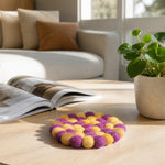 Załaduj obraz do przeglądarki galerii, Colorful felt coaster in a living room