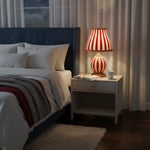 Afbeelding laden in galerijweergave, Festilo Speelse Sculpturale Tafellamp met Koepelkap – Modern Accentontwerp voor Woonkamer