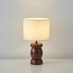 Bild in die Galerieansicht laden, Kieselholz Tischlampe