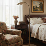 Bild in der Galerieansicht laden, Shella Künstlerische Stehleuchte – Elegantes Bogen-Design für Schlafzimmer oder Wohnzimmer