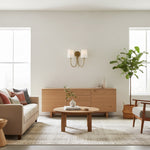 Cargar imagen en el visor de la galería, Aplique de Pared Doble Moderno Roven con Brazos Curvos y Pantallas de Tela – Iluminación de Acento Clásica para Dormitorio