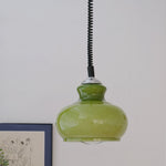 Bild in die Galerieansicht laden, Lunea Retro Creme-Glas-Pendelleuchte – Nordische Vintage-Hängeleuchte für Schlafzimmer und Esszimmer