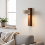 Bild in die Galerieansicht laden, Waloria Zeitgenössische Wandleuchte – Minimalistische Holzleuchte mit Naturstein-Schirm für Wohnzimmer N56