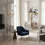 Afbeelding laden in galerijweergave, Tracian wandlamp met geslepen glazen kap – tijdloze verlichting voor entrees en woonruimtes