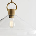 Afbeelding laden in galerijweergave, Lirra heldere glazen industriële hanglamp - perfect voor keukeneiland en eetkamer