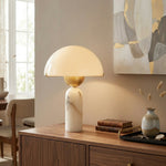 Bild in die Galerieansicht laden, Peono Alabaster Tischlampe
