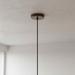 Carica immagine nel visualizzatore della Galleria, Lampada a sospensione Tarivon con struttura in acciaio e paralume in tessuto – Lampada moderna da soffitto per sale da pranzo