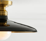 Afbeelding laden in galerijweergave, Forvara Boerderij Metaal Opbouwlamp - Zwarte of Witte Plafondlamp