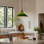 Cargar imagen en el visor de la Galería, Green glass pendant lamp above a kitchen counter
