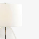 Afbeelding laden in galerijweergave, Sustaina Duurzame Glazen Lamp - Gerecyclede Materialen en Hedendaagse Stijl voor Leeshoek