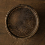 Afbeelding laden in galerijweergave, Close view of the candle holder top tray and visible wood grain