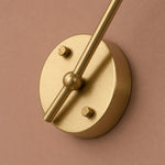 Cargar imagen en el visor de la Galería, Round brass wall backplate detail on glass wall light