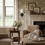 Load image into Gallery viewer, Curva Metal Collection Traditional Wall Light - Brass Finish with Shade