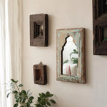 Załaduj obraz do przeglądarki galerii, Rustic Carved Wood Arch Wall Mirror image 1