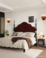 Carica immagine nel visualizzatore della Galleria, Lampada da parete in vetro artigianale Bellina design contemporaneo per corridoio