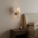 Bild in der Galerieansicht laden, Serena Elegante Bogen-Wandleuchte – Moderne Wandlampe mit Stoffschirm für Flur und Schlafzimmer