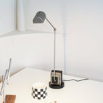 Bild in die Galerieansicht laden, Daphine Tischlampe
