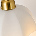 Bild in die Galerieansicht laden, Close view of milk glass shade and metal fitting