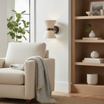 Cargar imagen en el visor de la galería, Lámpara de Pared Ankora - Pantalla de Lino con Diseño de Corbatín, Aplique de Metal de Latón Envejecido para Pasillo