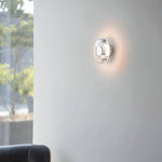 Cargar imagen en el visor de la Galería, Luz de pared minimalista italiana de cristal Clementine