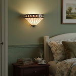 Afbeelding laden in galerijweergave, TF Fargo Art Deco Wandlamp met Diamantmotief – Glazen Wandkandelaar voor Hal & Slaapkamer