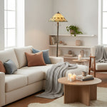 Afbeelding laden in galerijweergave, TF Jamelia Vloerlamp met Glas-in-Lood - Mozaïeklampenkap in Edelsteenkleuren Decoratieve Vloerlamp Metalen Kolomafwerking Ideaal voor Leeshoek