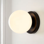 Afbeelding laden in galerijweergave, Brelia 1-Licht Wandlamp - Minimalistische Wandlamp voor Modern Huisdecor
