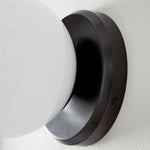 Afbeelding laden in galerijweergave, Brelia 1-Licht Wandlamp - Minimalistische Wandlamp voor Modern Huisdecor
