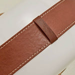 Cargar imagen en el visor de la Galería, Stitched leather-look band close-up