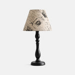 Afbeelding laden in galerijweergave, Vintage black iron table lamp with english newspaper fabric shade
