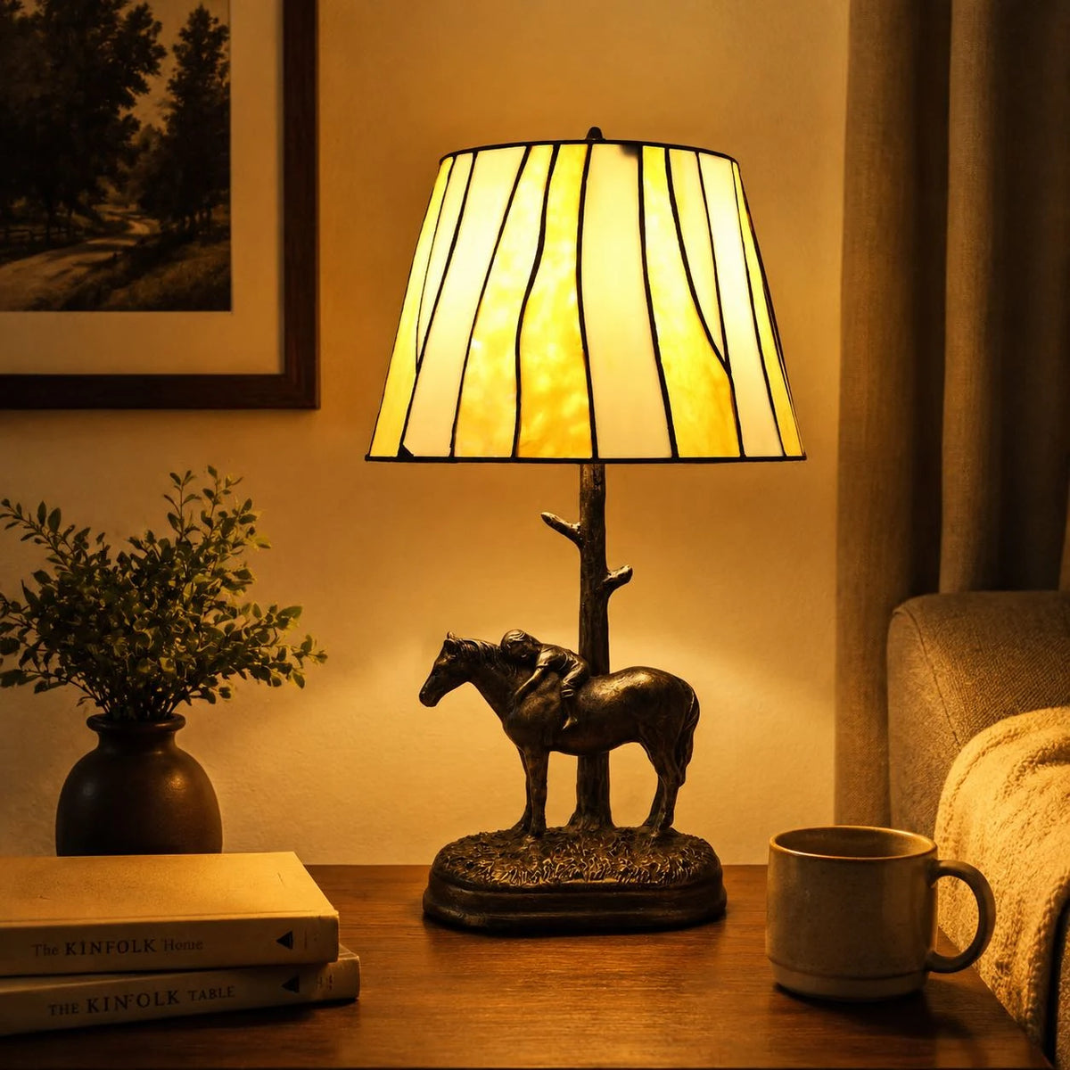 Tiffany-style stained glass table lamp product image