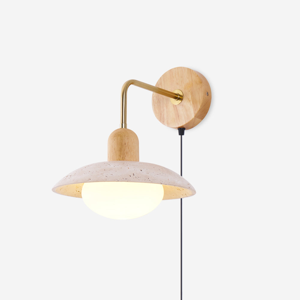 Lampa ścienna z wtyczką Carolia