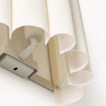 Afbeelding laden in galerijweergave, Velura Linnen Gevouwen Wandlamp - Stoffen Zacht Geplooid Ontwerp Sfeerverlichting voor Slaapkamer of Gang