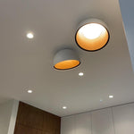 Charger l'image dans la visionneuse de la galerie, Lampe Plafonnier Duo – Luminaire Moderne en Bois Grain et Métal à Montage Affleurant pour Salon et Chambre