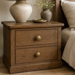 Afbeelding laden in galerijweergave, Hammered solid brass cabinet knob